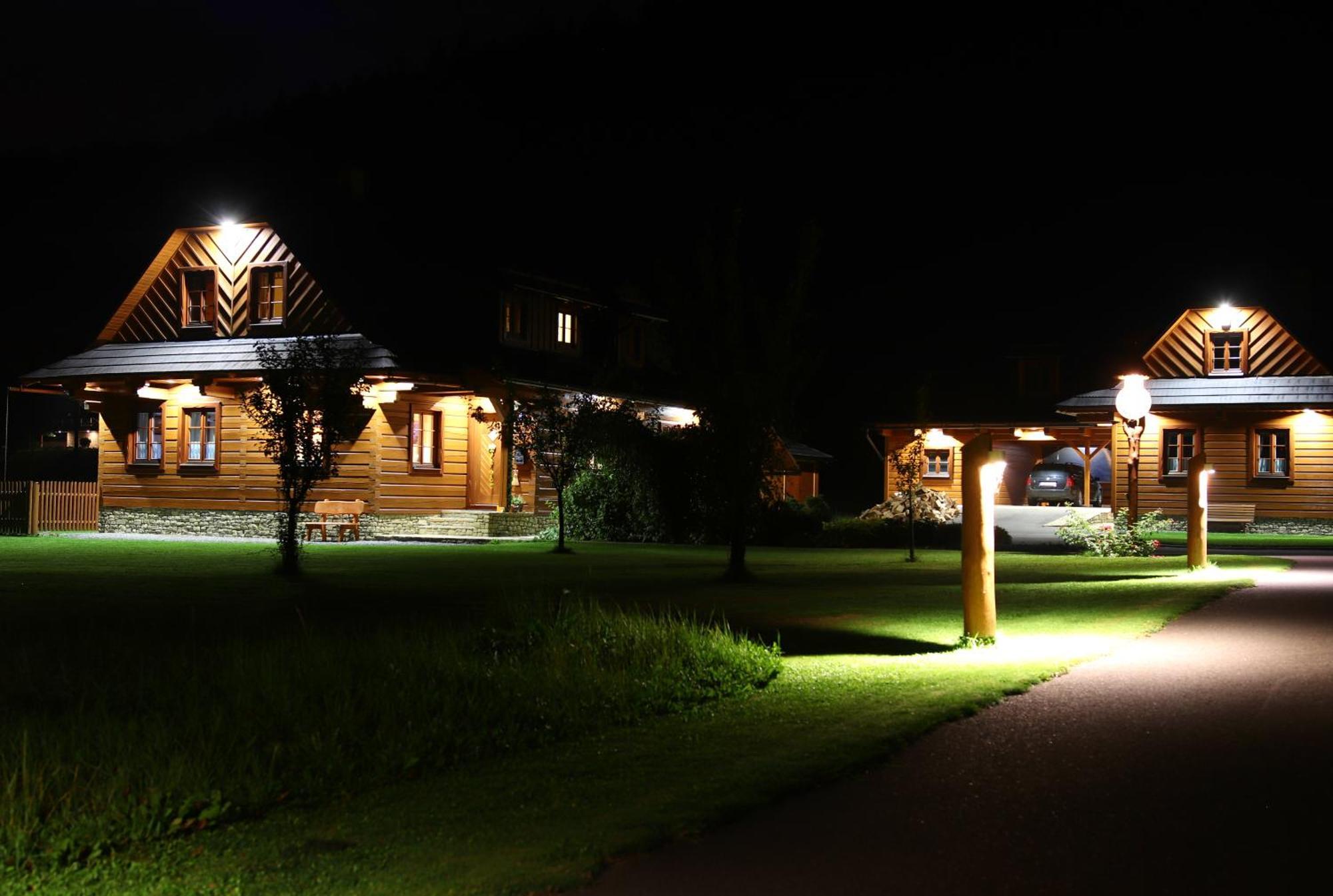 Valassky Dvur Velké Karlovice 外观 照片