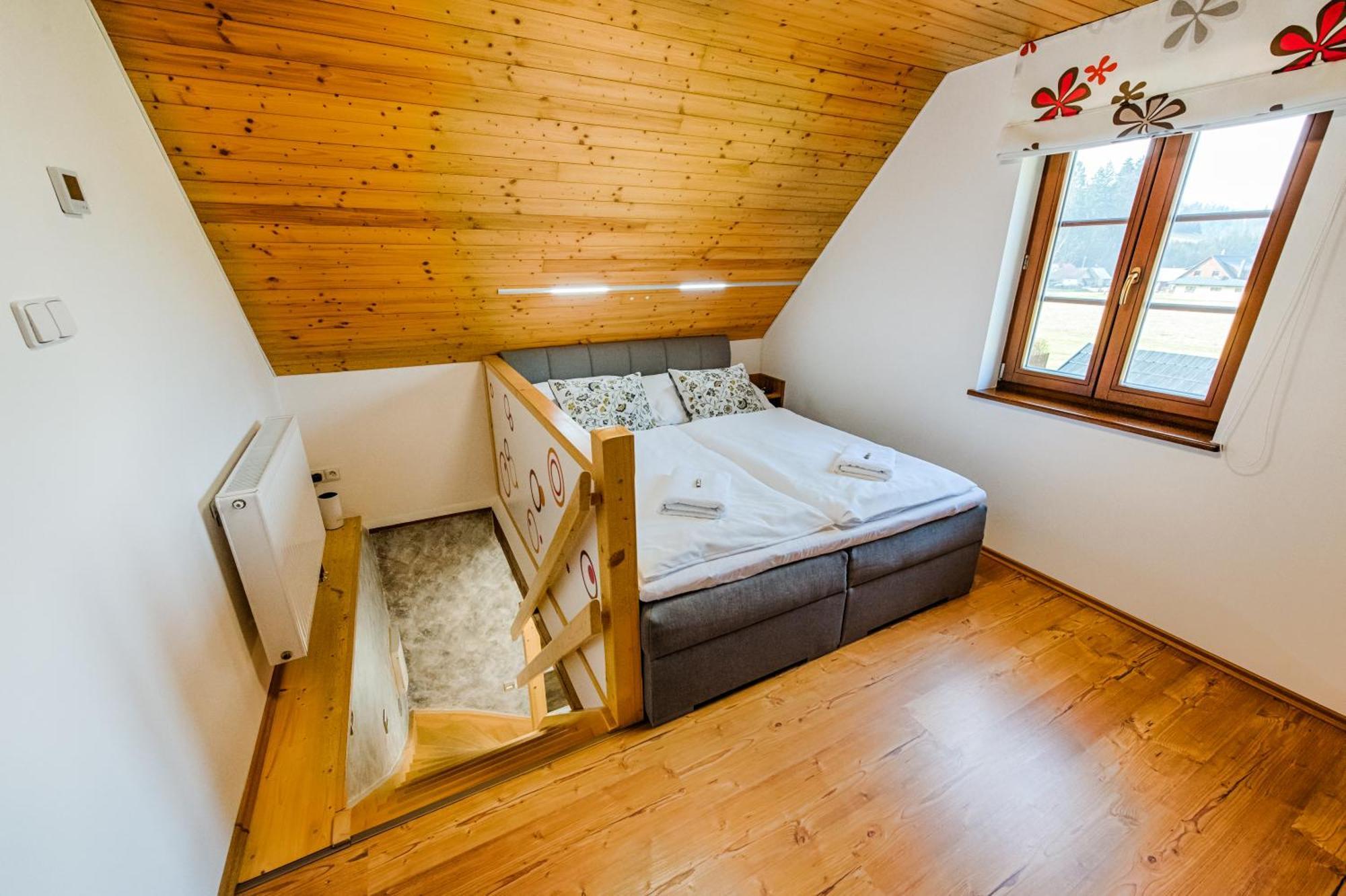 Valassky Dvur Velké Karlovice 外观 照片