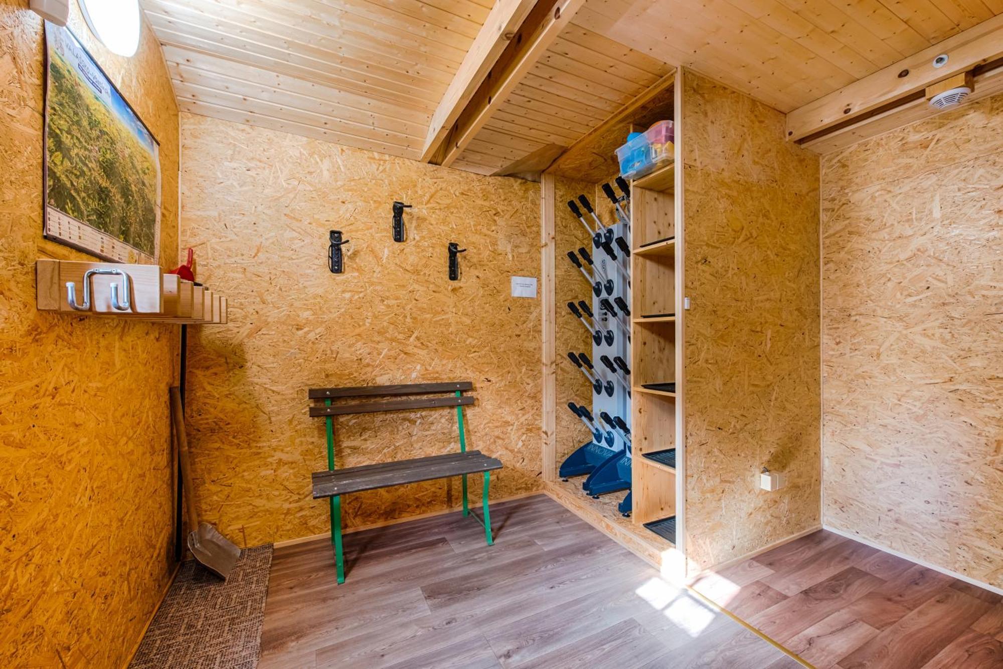 Valassky Dvur Velké Karlovice 外观 照片
