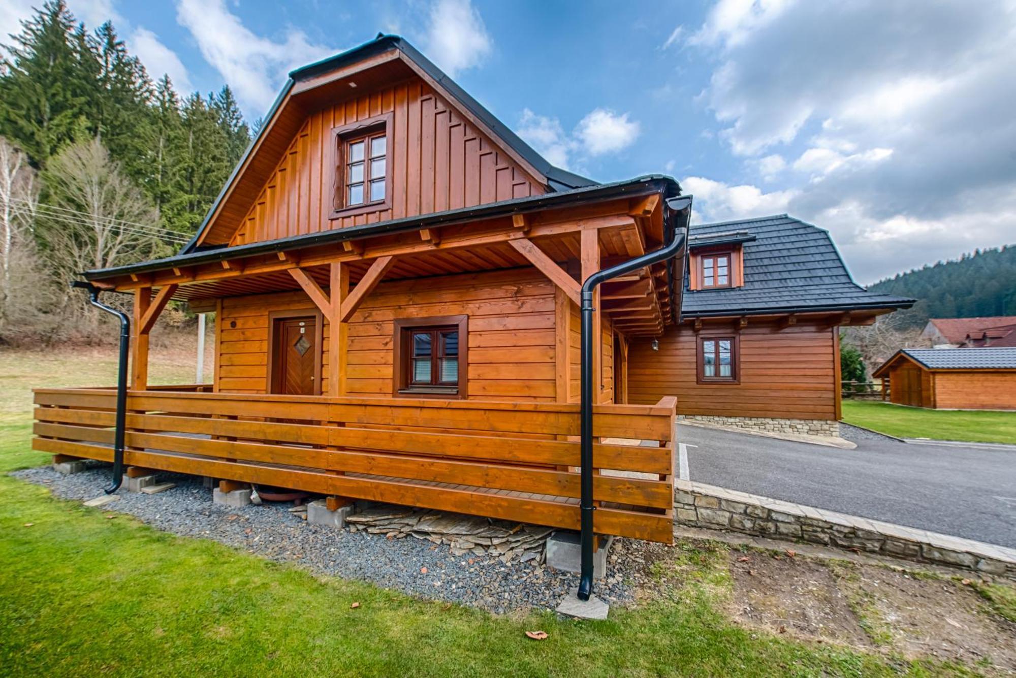 Valassky Dvur Velké Karlovice 外观 照片